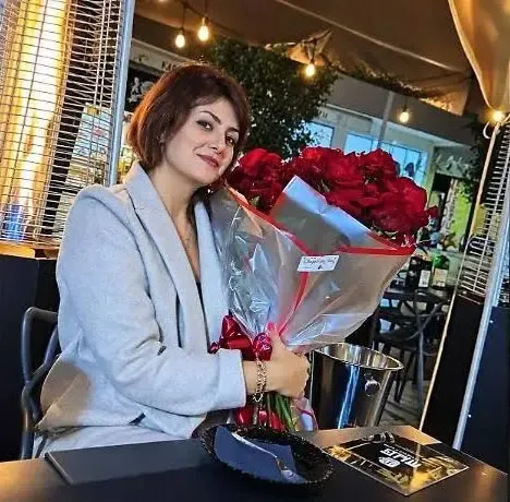 فاطمه خوشیوم
