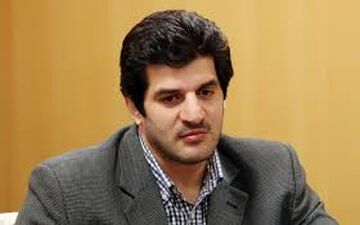 خادم: اگر قرار به باختن است، "با هم ببازیم..."