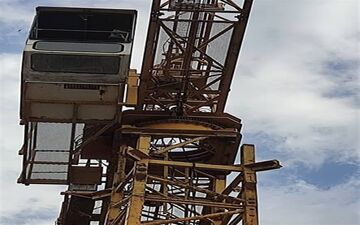 سقوط قطعه‌ فلزی از یک جرثقیل در حاشیه سد سبلان دو کشته بر جا گذاشت