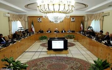کابینه دوم رئیس جمهوری زیرذره‌بین/ اصولگرایان از روحانی چه می خواهند؟