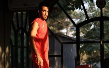 وحید علیه وحید؛ جنگ داخلی در پرسپولیس بر سر کاپیتان کهنه‌کار
