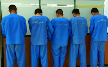 تعطیلی دورهمی توسط پلیس / دستگیری 13 زن و مرد مست
