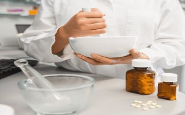 داروهای ساختنی و نکات حیاتی برای مصرف ایمن