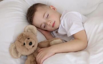 معجزه خواب؛ چگونه یک خواب خوب می‌تواند فرزند شما را باهوش‌تر کند؟