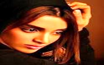 تیپ متفاوت الهه حصاری دیشب در یک مراسم خصوصی