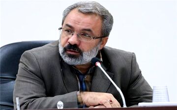 نماینده مجلس: حقوق‌ها ۵۰ درصد زیاد نشود، بودجه را رد می‌کنیم