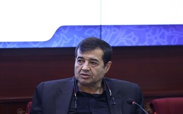 دنیامالی: شیوه دشمن همان روش صدام است/ ورزشگاه‌های بهتری می‌سازیم 