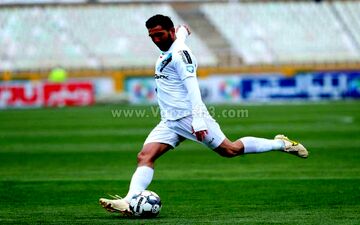 یک استقلالی سابق در لیست خروج