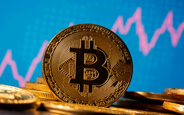 سقوط قیمت بیت کوین
