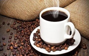  تاثیر چای و قهوه بر بدن انسان