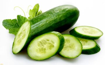  فواید خوردن خیار در طول روز