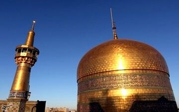 پرچم گنبد حرم امام رضا(ع) تعویض شد 