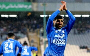  بازیکن استقلال: قراردادم را سفید امضا کردم/دلم با استقلال بود