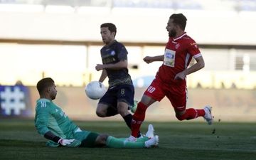 پرسپولیس پشت قلعه سیرجان متوقف شد/یک «لک» برای یک امتیاز کافی بود