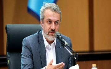 وزیر صمت: ارز ۴۲۰۰ تومانی حذف نمی‌شود بلکه مستقیما به مصرف کننده پرداخت می‌شود
