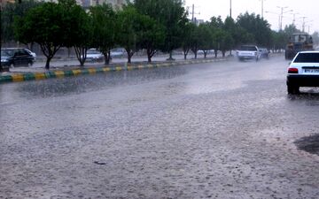  بارش برف و باران در جاده های ۱۰ استان کشور 
