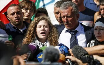 عهد التمیمی: از زندانی شدن به خاطر سفر به ایران نمی ترسم!