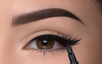 آموزش ۶ مدل خط چشم برای انواع چشم‌های ریز و درشت
