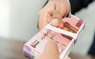 شرایط جدید وام رحمت پست بانک | وام فوری یک‌ماهه با کارمزد پایین ۴ درصد