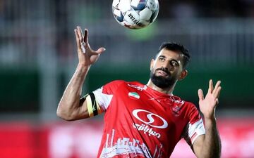 مدافع ملی پوش در آستانه تمدید با پرسپولیس؛ مذاکره آغاز شد