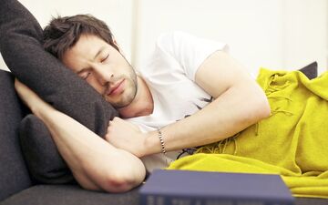 چگونه سریع و آسوده بخوابیم؟