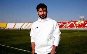 واکنش خلیل‌زاده به خبر شکایت پرسپولیس: می‌خواهند مرا مقابل هواداران قرار دهند
