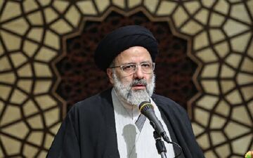 رئیس قوه قضائیه: بی نظمی در امور اقتصادی به معیشت مردم لطمه می‌زند