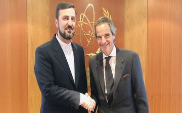 دیدار نماینده دائم ایران در آژانس بین المللی انرژی اتمی با مدیرکل جدید