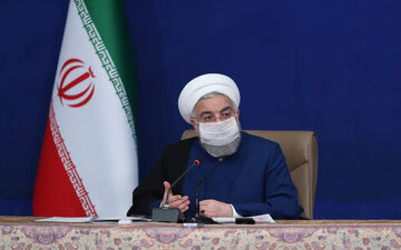 روحانی: هر کجا وضعیت قرمز باشد ما محدودیت‌ها را اجرایی و اعمال می‌کنیم!