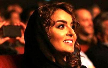 بازیگر زن ایرانی در کنسرت شیلر آلمان
