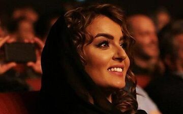 بازیگر زن ایرانی در کنسرت شیلر آلمان