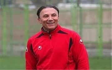 کاپیتان و سرمربی سابق پرسپولیس وارد کارزار بزرگ شد
