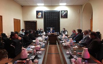 ‍ 

نخستین نشست شورای حمل و نقل ترافیک کلانشهر کرمانشاه برگزار شد

