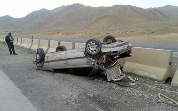 واژگونی خودرو پژو پارس در یاسوج یک کشته و ۲ زخمی در پی داشت
