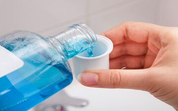 استفاده از دهانشویه برای همه ضروری است؟