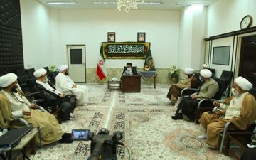 
انتخاب اصلح نباید وام‌دار جریانی باشد