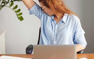  ۱۴ روش تضمینی برای از بین بردن بوی بد بدن 