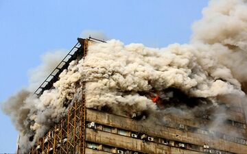 علت اولیه حادثه پلاسکو اتصال برق بوده است