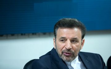 واعظی: تعیین زمان اجرای اصلاح قیمت بنزین در اختیار شورای عالی امنیت ملی بود
