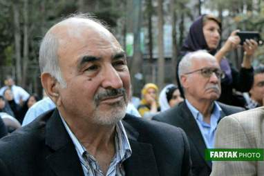 مراسم رونمایی از تندیس میرزا رضا کلهر