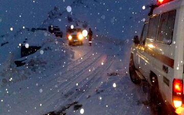 برف و باران در جاده‌های 5 استان