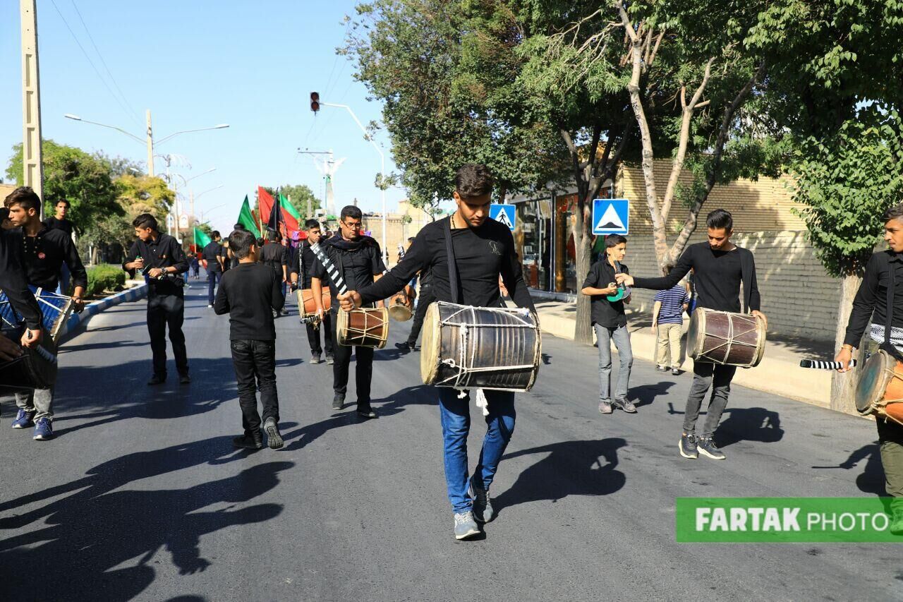اختصاصی/ گزارش تصویری از مراسم تاسوعای حسینی در شهر علویجه اصفهان