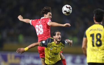 بازی مرگ و زندگی مدعیان؛ نصف جام روی میز پرسپولیس و سپاهان/زنگ خطر برای پرسپولیس قبل از بازی بزرگ