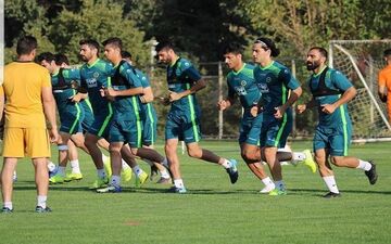 دو بازیکن سپاهان دیدار با سایپا را از دست می دهند