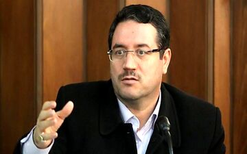 وزیر صنعت، معدن و تجارت: جلوگیری از خام فروشی مواد معدنی در دستور کار قرار گرفت