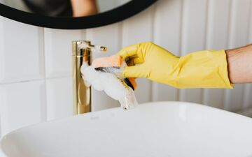 نحوه تمیز کردن شیرآلات و سینک!