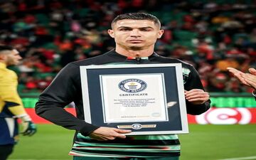 رونالدو یک لوح جدید گینس گرفت+عکس 