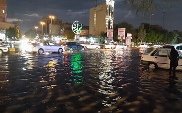 ادارات اهواز هم تعطیل شد