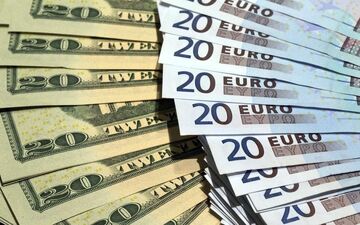 قیمت دلار امروز جمعه 5 بهمن ماه

