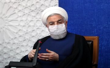 روحانی: نوسانات در بورس امری عادی است